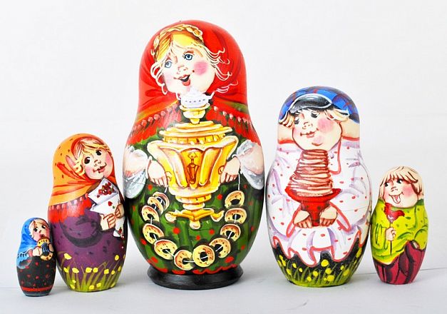 Матрешка Чаепитие 5мест 17см